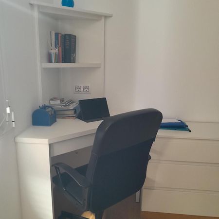 Piso En Santa Cristina, A 150 M De La Playa Apartment Oleiros Ngoại thất bức ảnh
